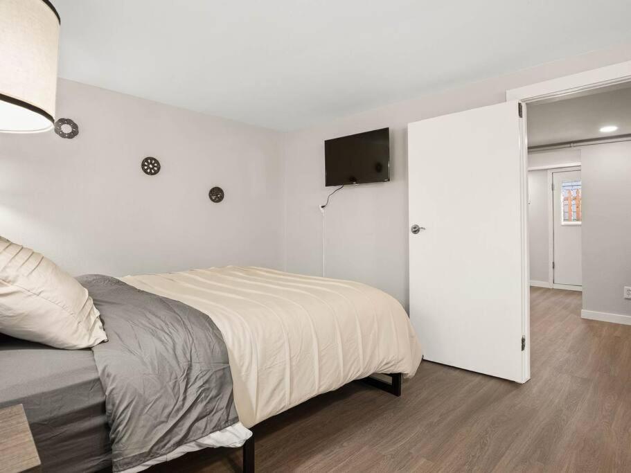 Elegant Richmond Gem Nestled Up To Hawthorne Blvd. Apartment พอร์ตแลนด์ ภายนอก รูปภาพ